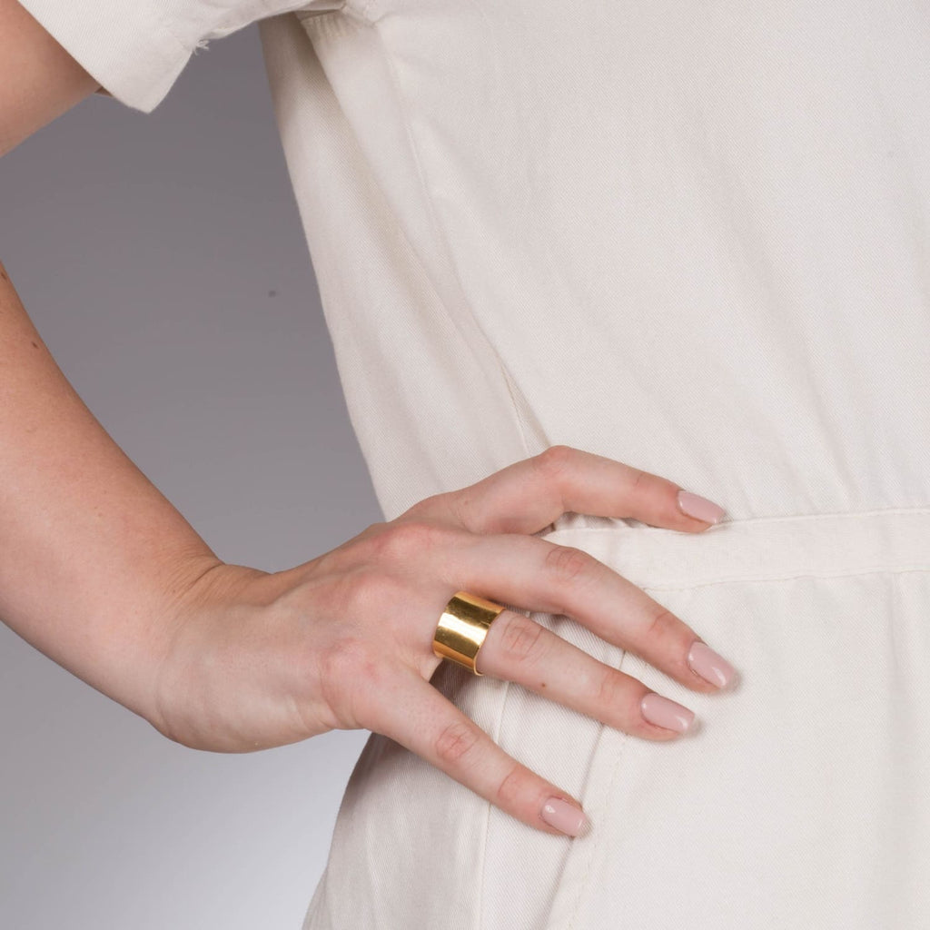 Cigar Band Wide Gold Ring