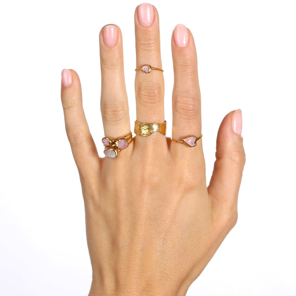 Dainty Raw Rose Quartz Ring in Rose Gold