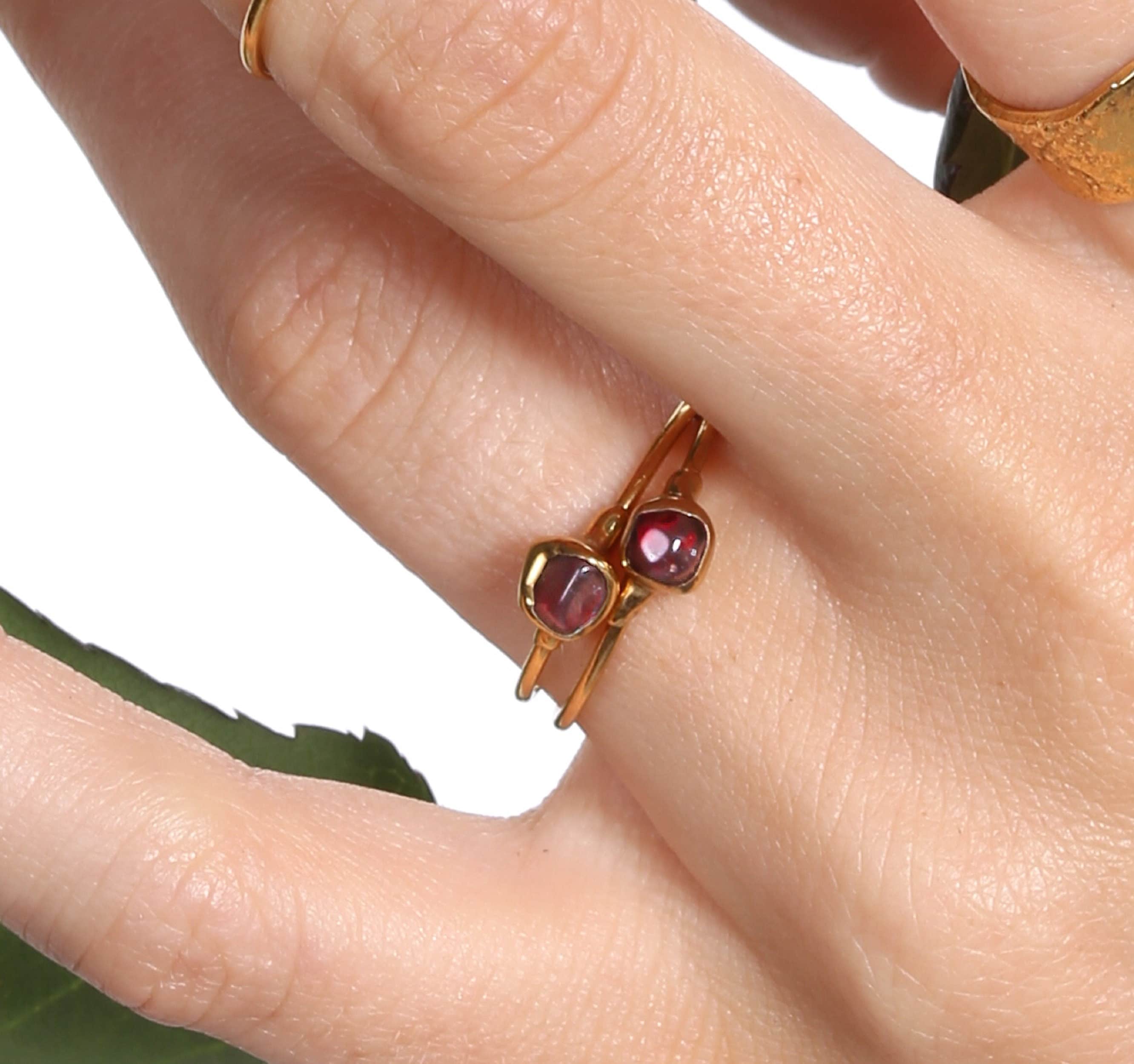 Mini Raw Garnet Ring • Gold Fill • Red Gemstone Vampire Jewelry for Fall • Witchy Halloween Ring • January Birthstone • Capricorn • 24k Dip