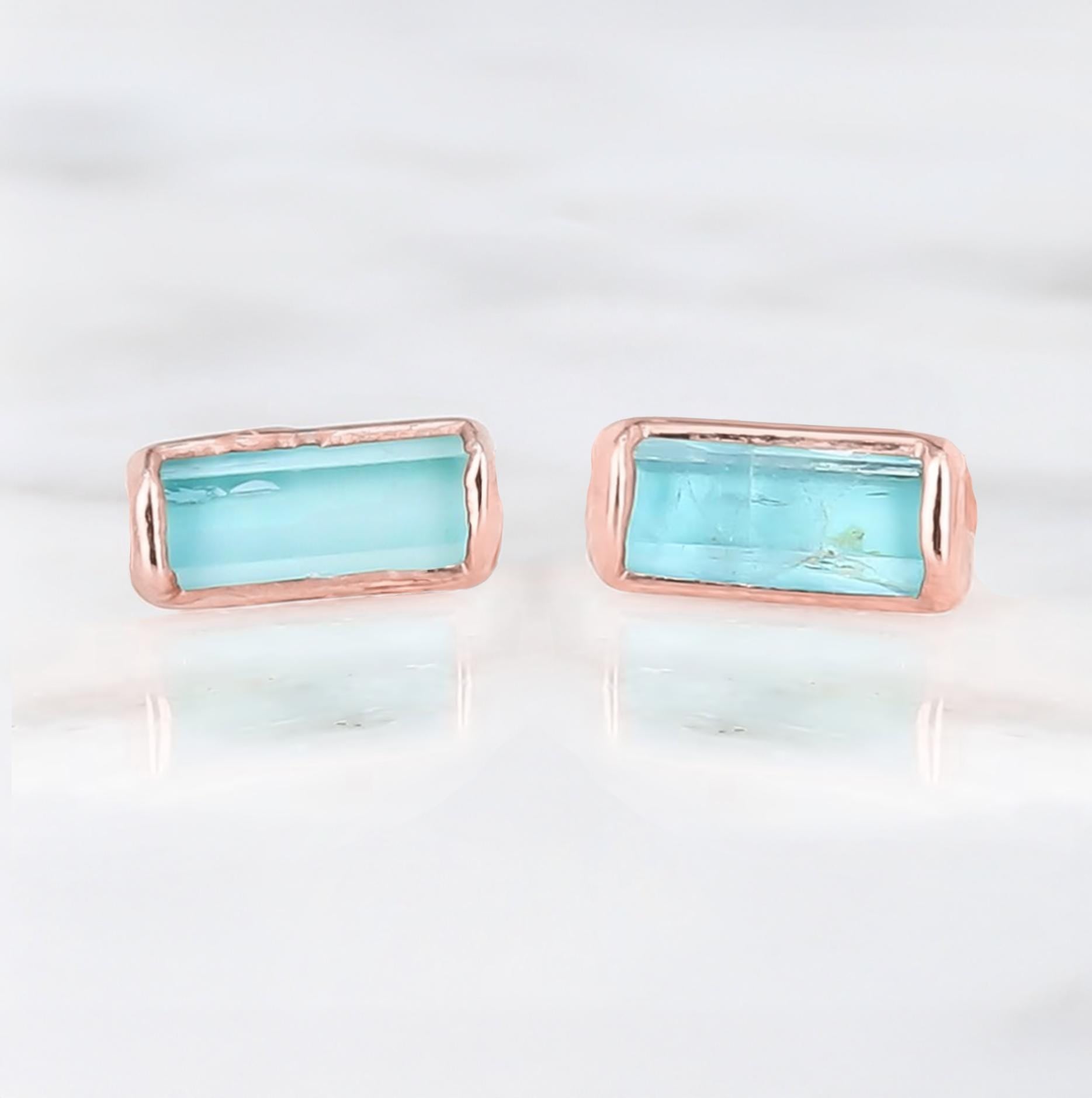 Raw Bar Aquamarine Stud Earrings